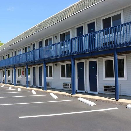 Howard Johnson By Wyndham West Yarmouth Cape Cod Exterior photo