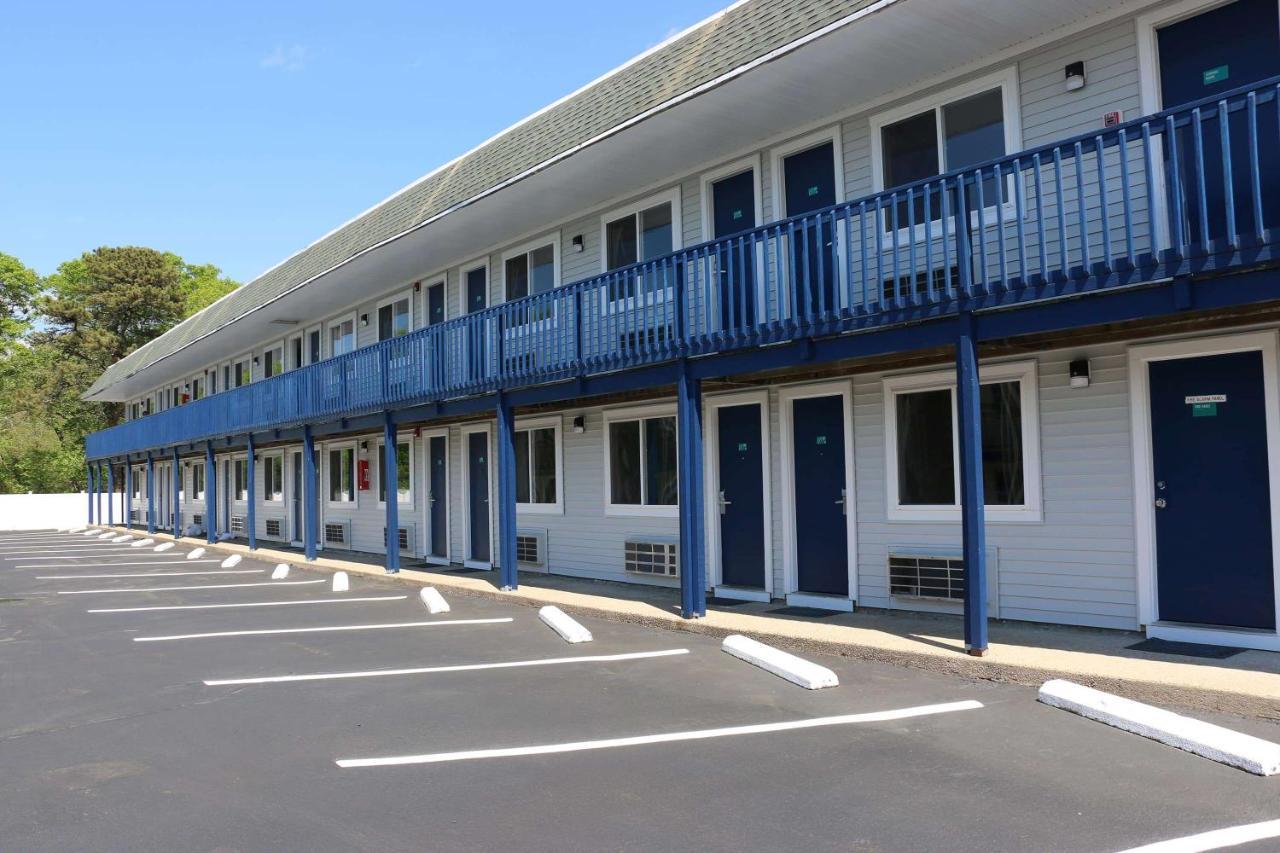 Howard Johnson By Wyndham West Yarmouth Cape Cod Exterior photo